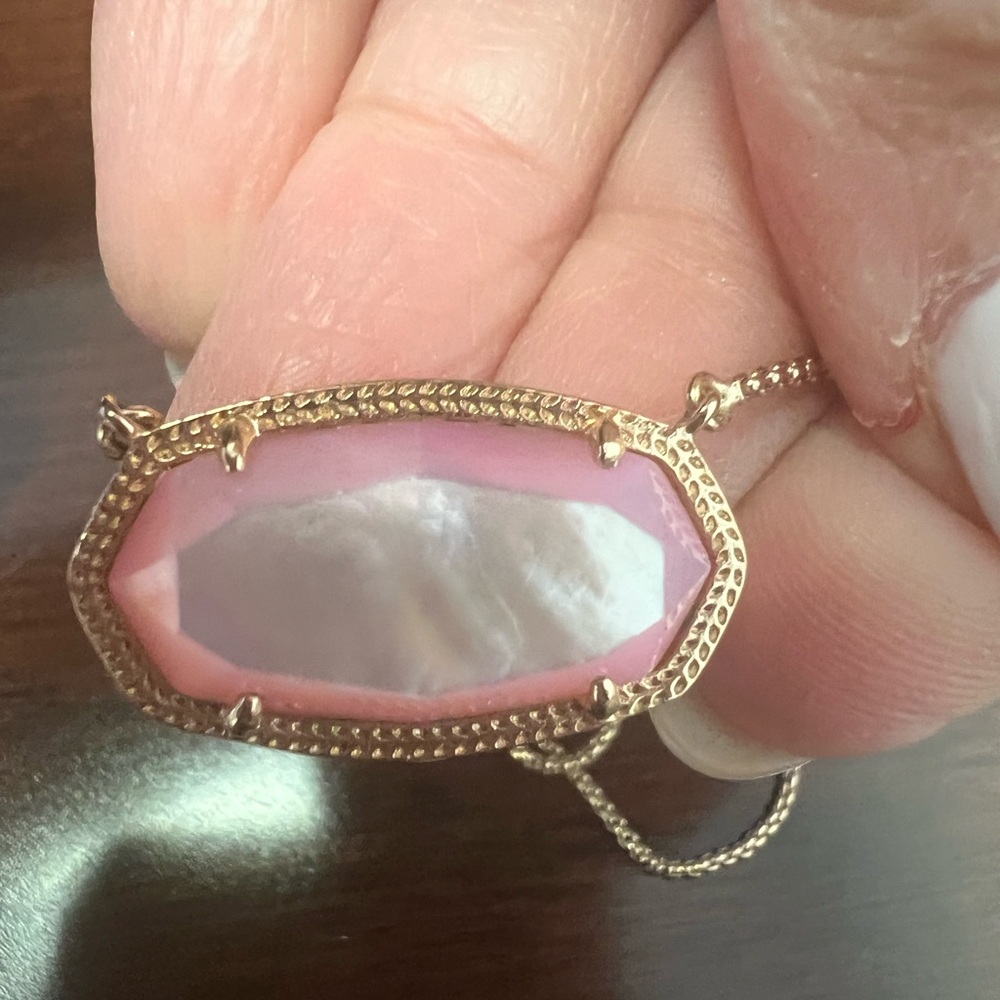 Kendra Scott Delaney Necklace - Picture 2 of 8